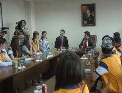 Gök, Türkçe'nin Çocukları'nı ağırladı